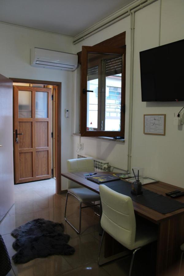 Studio Apartman Hinko Ðakovo المظهر الخارجي الصورة